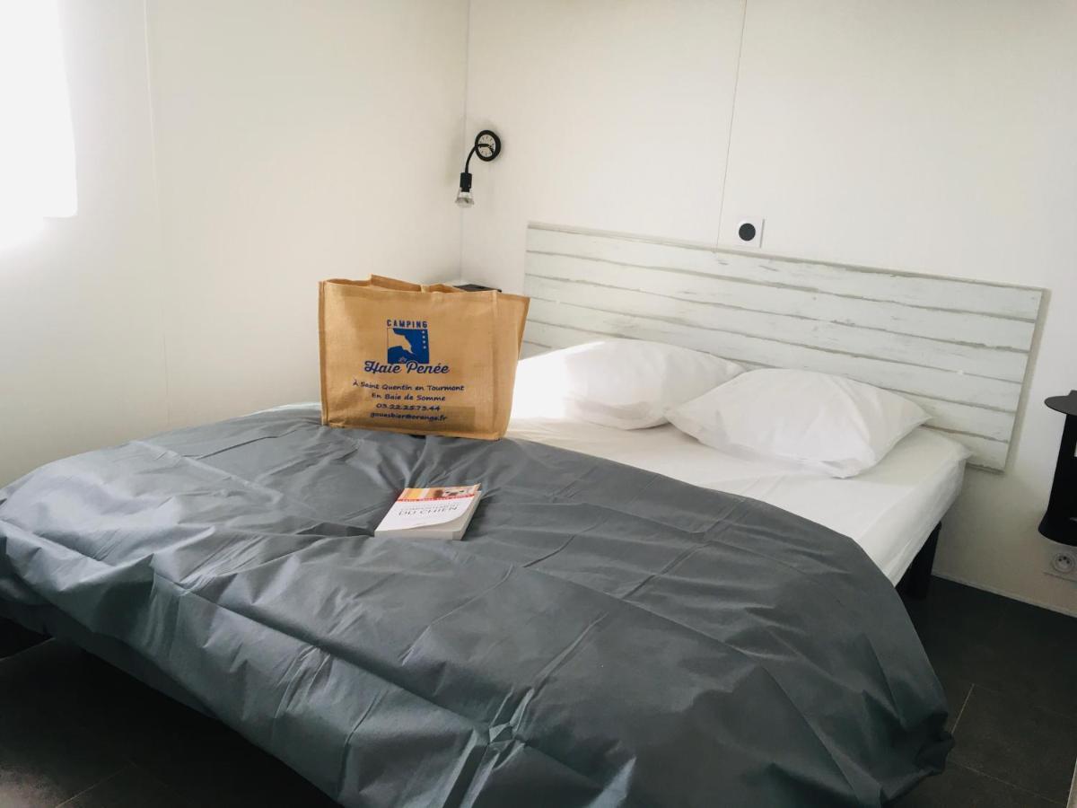 Camping La Haie Penee **** Saint-Quentin-en-Tourmont Eksteriør billede